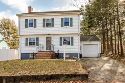 191 Beacon St 1
