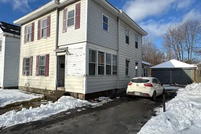 104 Linden St