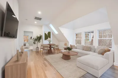 79 Dana St #3