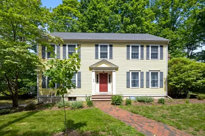 2 Laurel Street 1