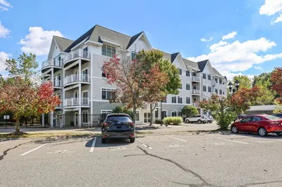 614 Pond St #1405 1