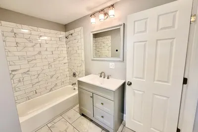64 Sutton St #1