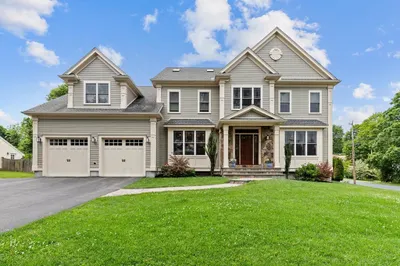 1 Apollo Cir 1