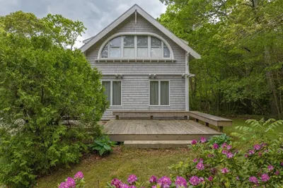 21 Glen Avenue 1