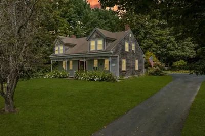 242 South St 1