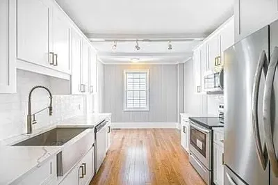 510 E Broadway #4