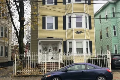 100 Prospect St #3