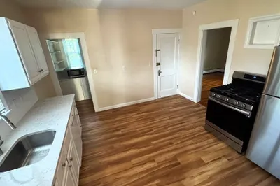 114 Fayerweather St #2
