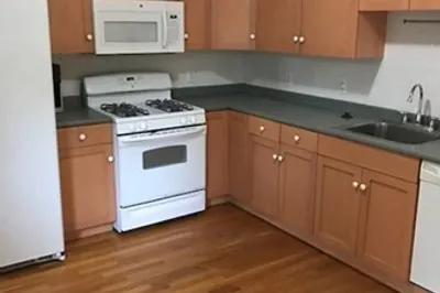 14 Schiller Street #2 1