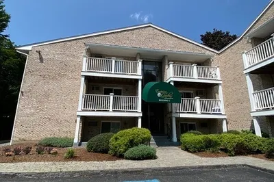 200 Manning St #12C 1