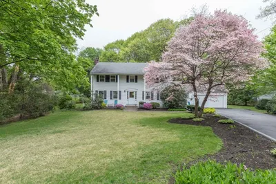 5 Taft Circle 1