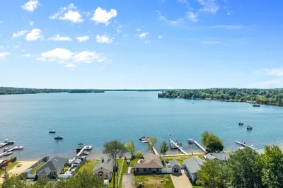 17 Shore Ave 1