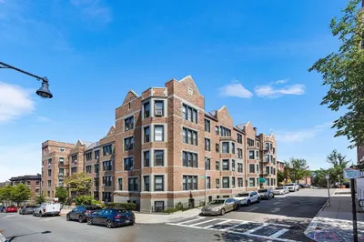 4 Commonwealth Ct #20