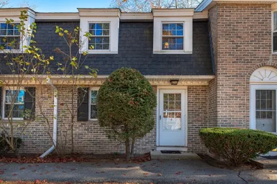 75 Sandy Pond Rd #4 1