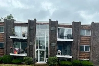 37 South St #7