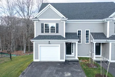 106 Pond Street #18 1