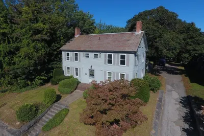 151 Central St 1