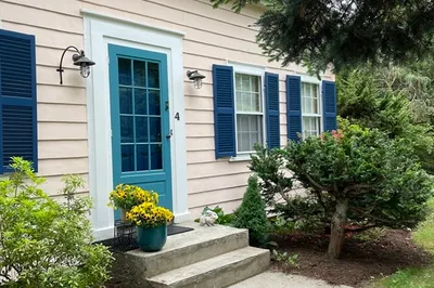 4 Beverly Rd