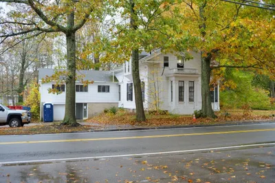 84 South St 1