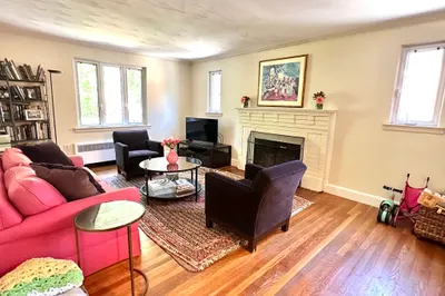 64 Gardner Rd #1