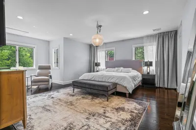 2 Benjamin Place ##2 1