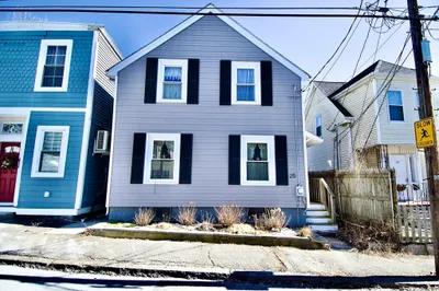 25 Perkins St 1