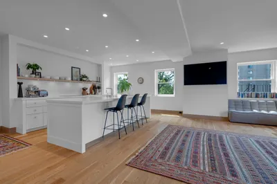 344 Tappan Street #3