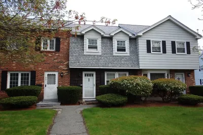93 Pilgrim Circle #93 1
