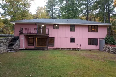 27 Tyngsboro Road 1