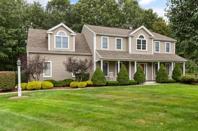 19 Acorn Rd 1