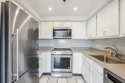 534-538 Commonwealth Ave #7D 1