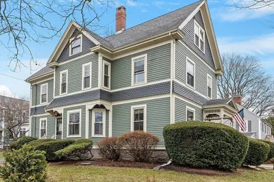 54 Chestnut Street 1