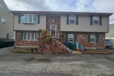 7 Winthrop Ct #1