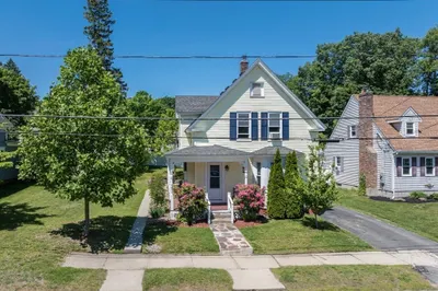 158 Hall Street