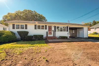 76 Kilmer Ave