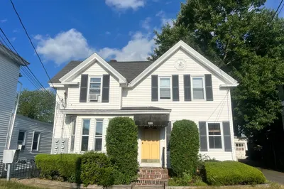 115 East St #1