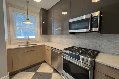 15 Lanark Rd #2 1