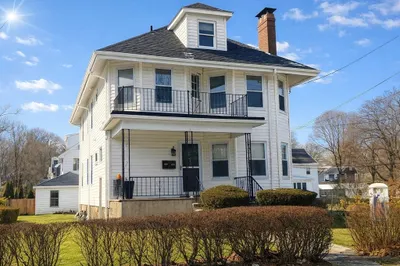 227 Bellevue St #2