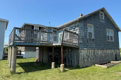30 Ocean Ave