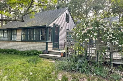 2 Marshall Ln 1