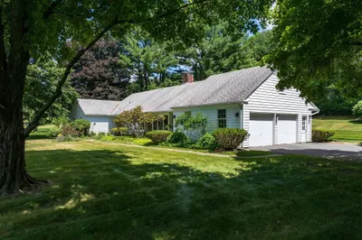 1196 Florence Rd 1