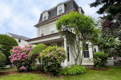 17 Myrtle St