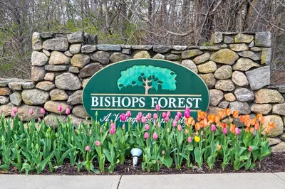 231 Bishops Forest Dr #231