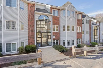 206 Tall Oaks Dr #F 1