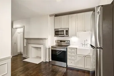 9 Dana St #41