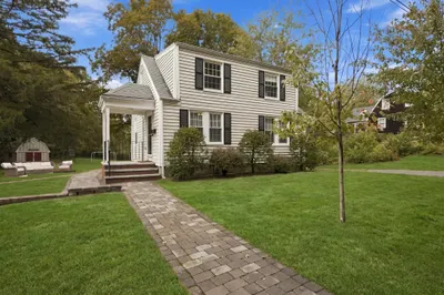 16 Clifford Ct 1