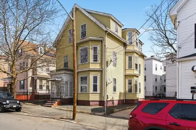 15 Hamilton Ave