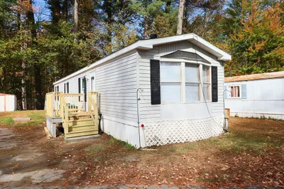 38 River Rd #11