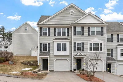 8 BrAdley Dr #A 1