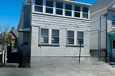 34 Cedar St 1